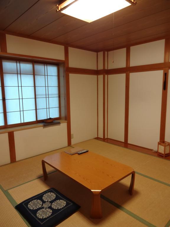 Mizubasho No Yado Higashi Hotell Katashina Rom bilde